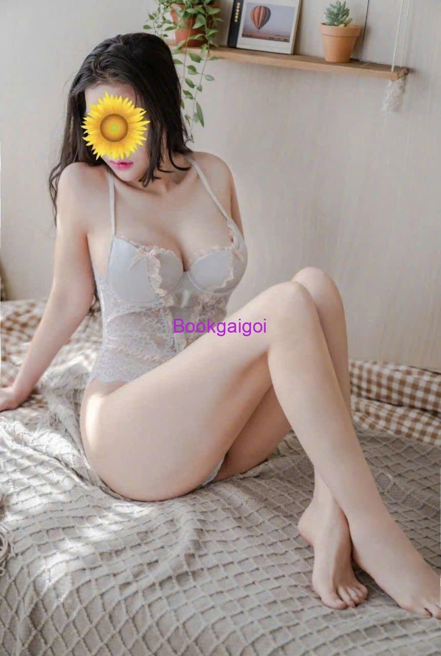 Như Hiền Gái Xinh Miền Tây Mới Về TP Huế